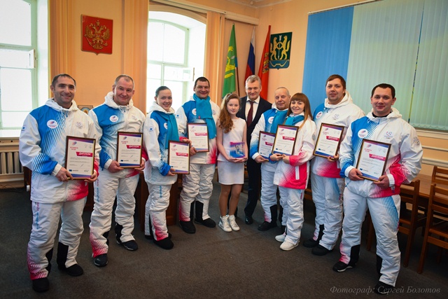 http://enisschool1.moy.su/arhiv/2018-2019/1111/FMn69PD-dhQ.jpg