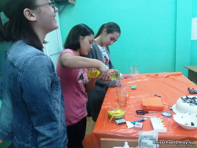 http://enisschool1.moy.su/arhiv/2018-2019/rs/jui-002.jpg